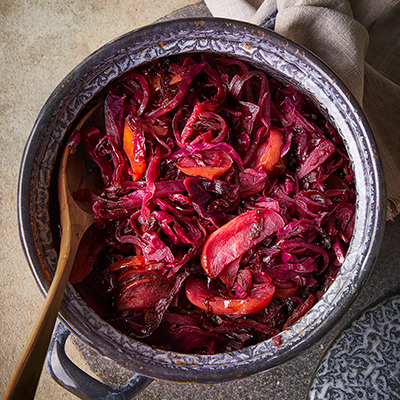 balsamic-red-cabbage-and-apples